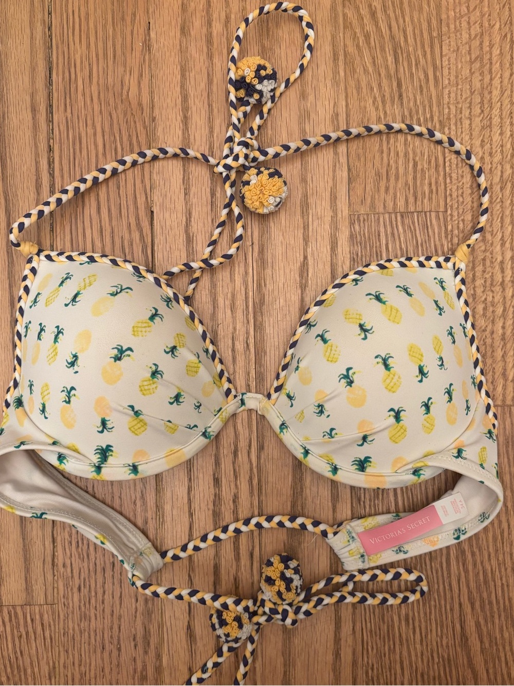 Vintage Victoria Secret Pineapple Underwire Bikini Top 34A 🍍